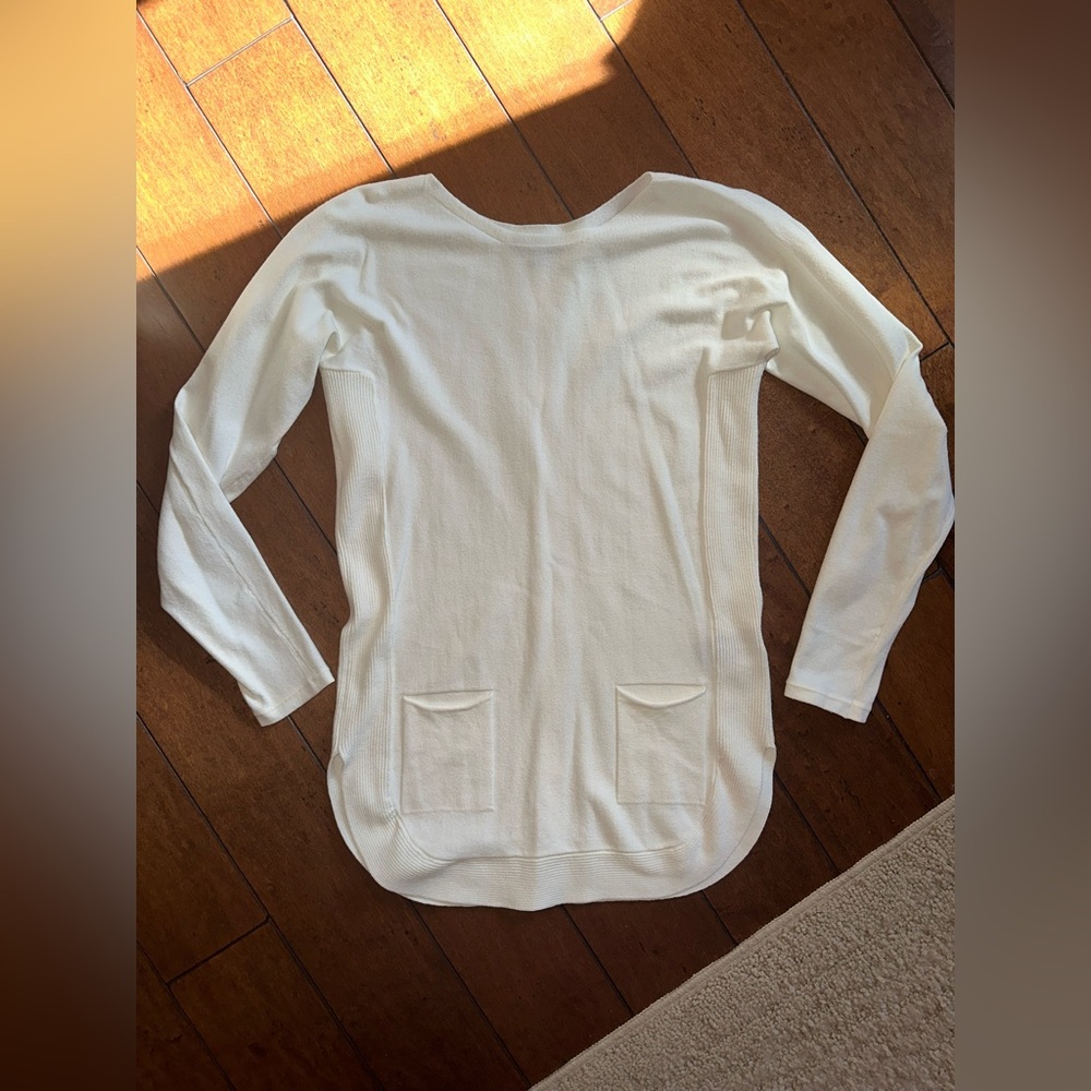 Orly long sleeve sweater